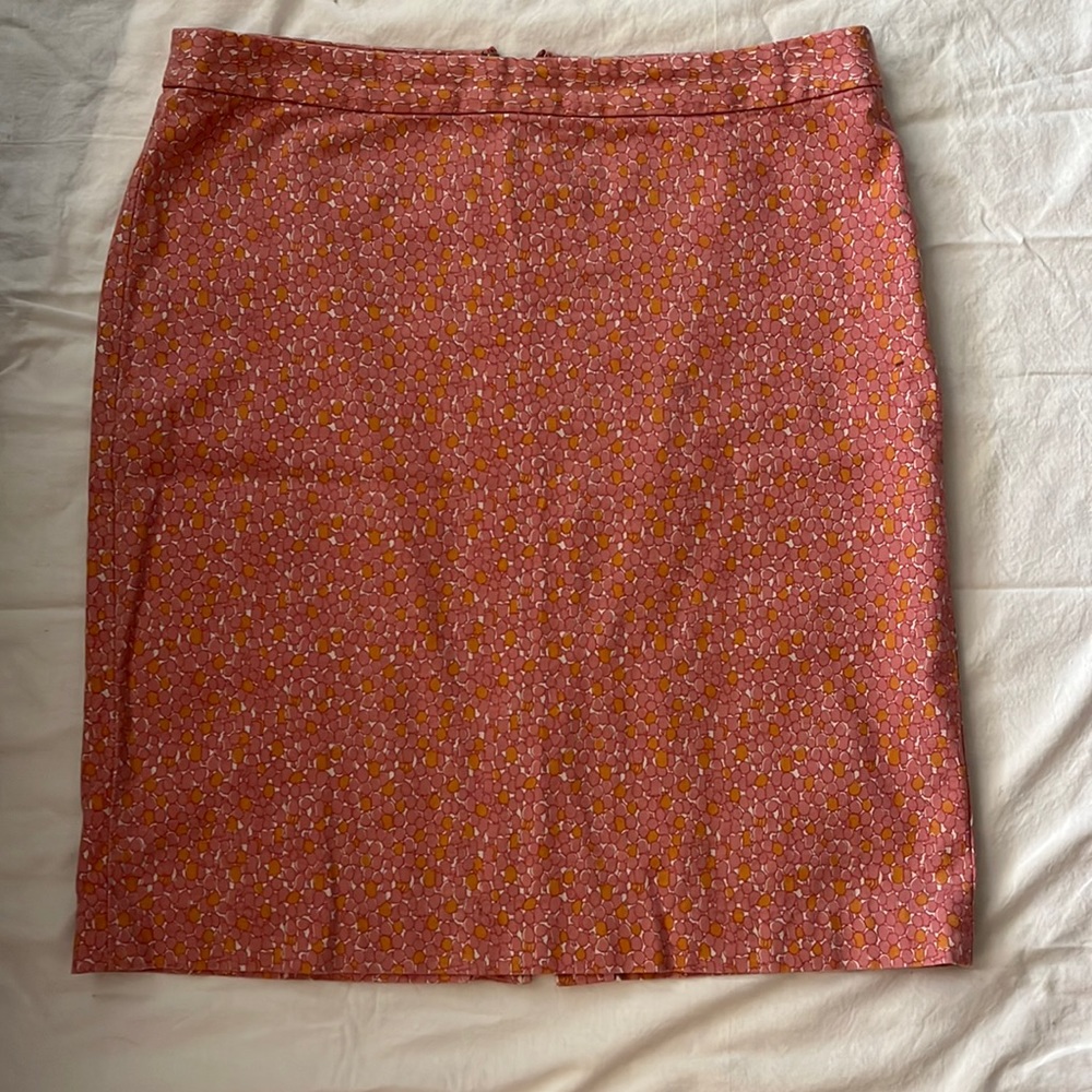 Pink and orange patterned pencil skirt. No tags.